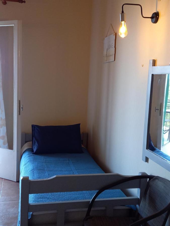 Agia Pelagia Seaview Apartments Agia Pelagia Chlomou Exterior photo